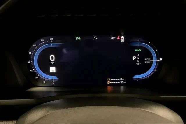2023 Volvo XC90 Recharge T8 Ultimate Bright Theme 7-Seater