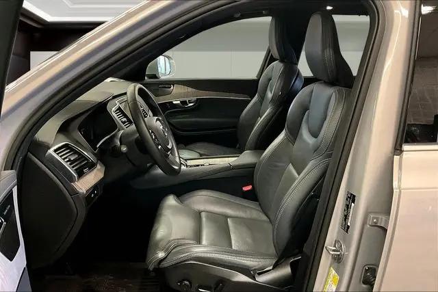 2023 Volvo XC90 Recharge T8 Ultimate Bright Theme 7-Seater