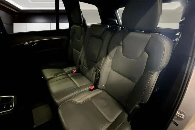 2023 Volvo XC90 Recharge T8 Ultimate Bright Theme 7-Seater