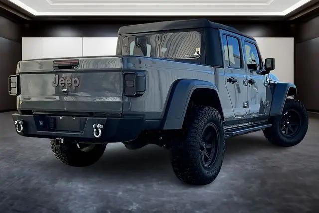 2021 Jeep Gladiator Sport