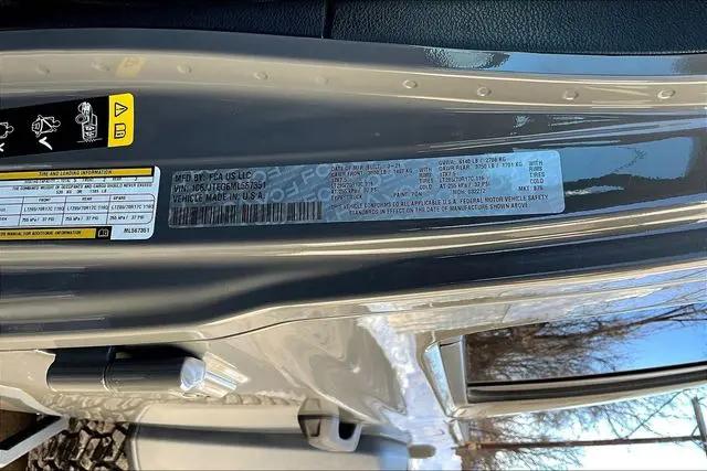 2021 Jeep Gladiator Sport