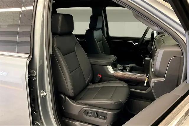 2026 GMC Sierra 2500HD Crew Cab, Standard Bed, SLT, 4WD