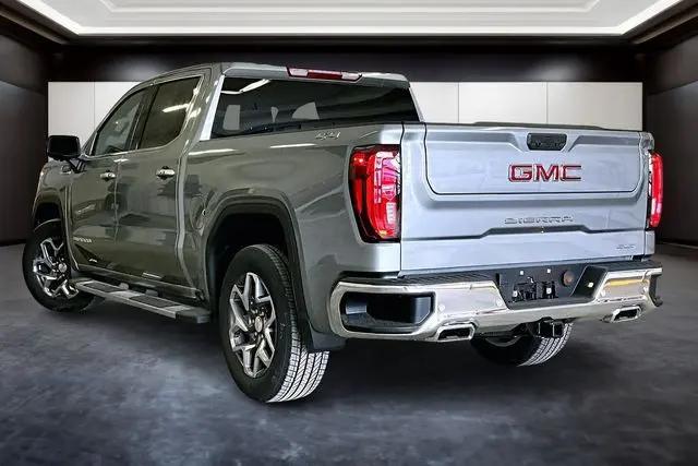 2026 GMC Sierra 1500 Crew Cab, Short Bed, SLT, 4WD