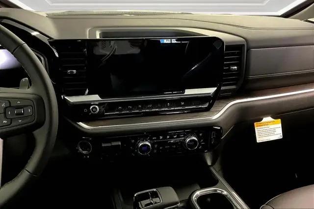 2026 GMC Sierra 1500 Crew Cab, Short Bed, SLT, 4WD