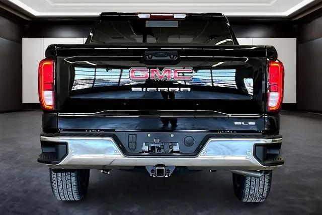 2026 GMC Sierra 1500 Crew Cab, Short Bed, SLE, 4WD