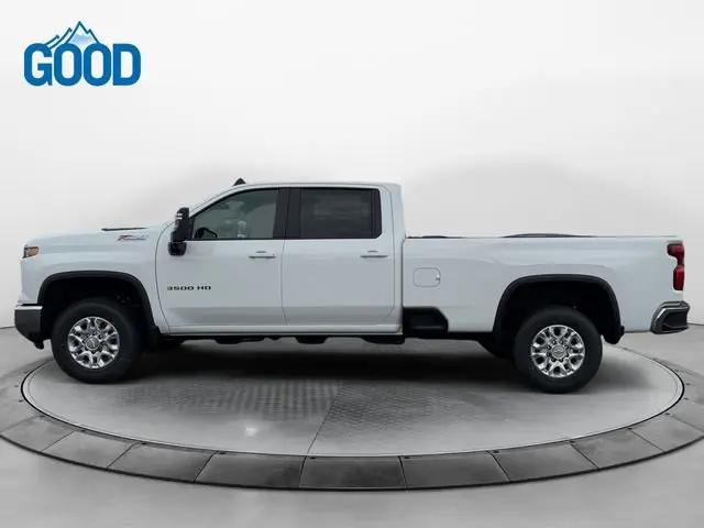2026 Chevrolet Silverado 3500HD Crew Cab, Long Bed, LT Dual Rear Wheel, RWD