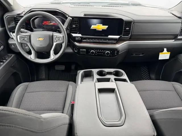 2026 Chevrolet Silverado 3500HD Crew Cab, Long Bed, LT Dual Rear Wheel, RWD
