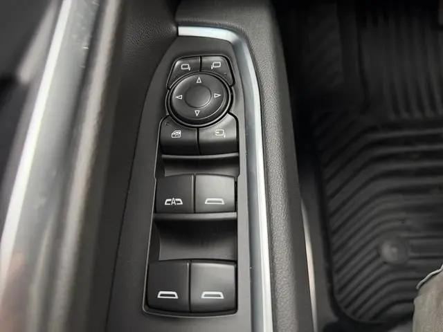 2026 Chevrolet Silverado 3500HD Crew Cab, Long Bed, LT Dual Rear Wheel, RWD