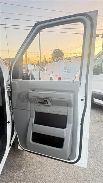 2014 Ford E-150 Commercial
