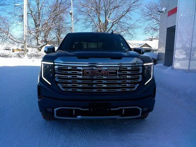 2024 GMC Sierra 1500 4WD Crew Cab Short Box Denali
