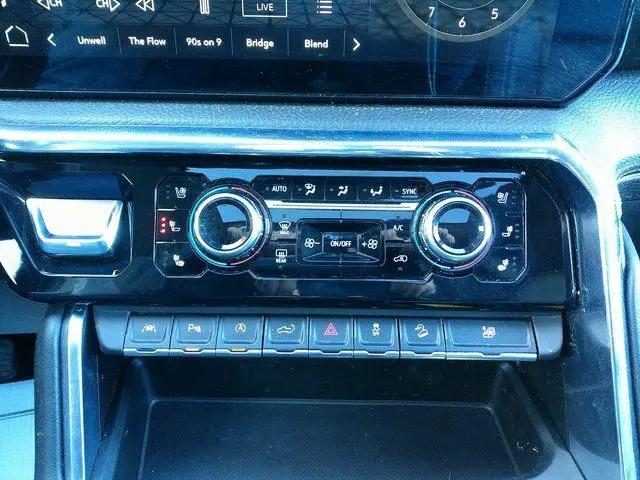 2024 GMC Sierra 1500 4WD Crew Cab Short Box Denali