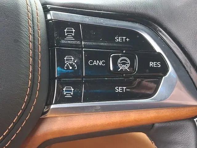 2024 Jeep Grand Cherokee L Summit Reserve 4x4