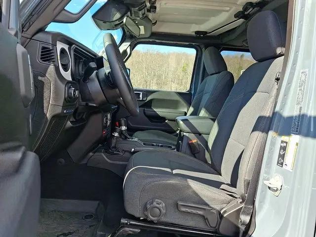 2025 Jeep Wrangler 4xe Willys 4xe