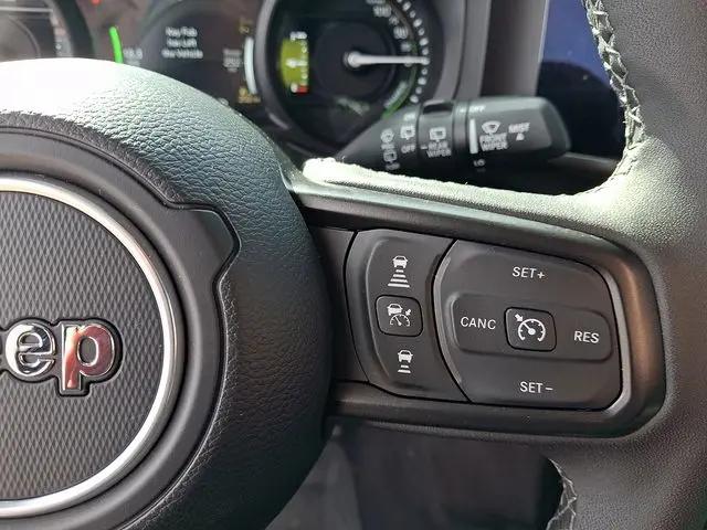 2025 Jeep Wrangler 4xe Willys 4xe