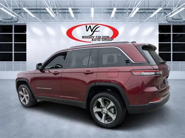 2026 Jeep Grand Cherokee Limited 4x2