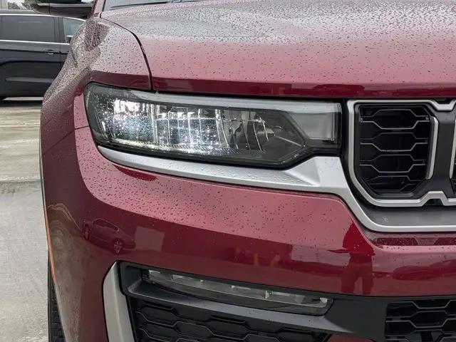 2026 Jeep Grand Cherokee Limited 4x2
