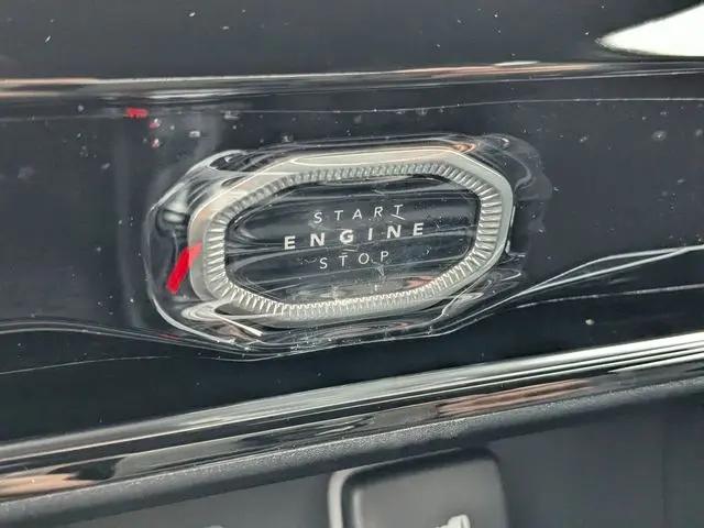 2026 Jeep Grand Cherokee Limited 4x2