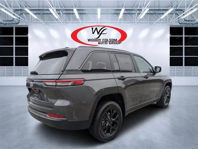 2026 Jeep Grand Cherokee Altitude 4x2