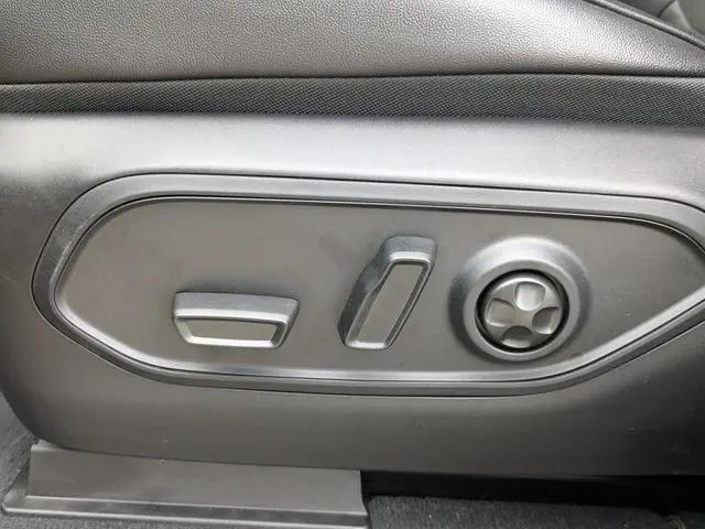2026 Jeep Grand Cherokee Altitude 4x2