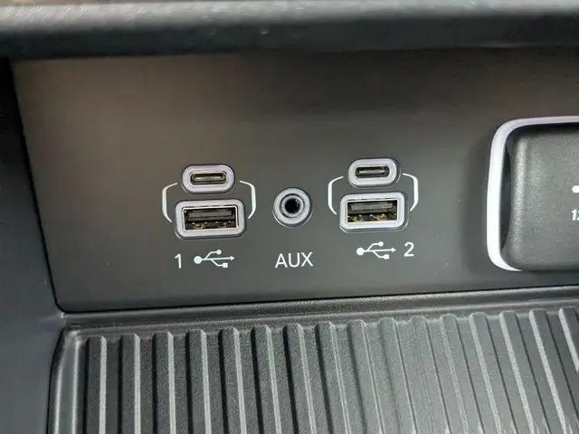 2026 Jeep Grand Cherokee Altitude 4x2