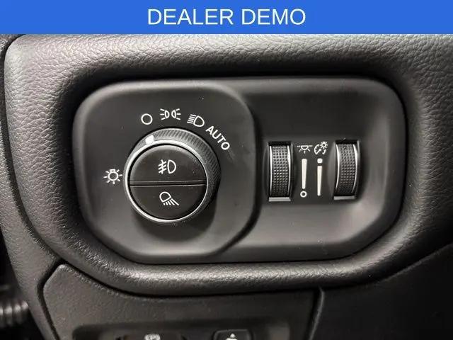 2026 Ram 1500 Laramie Crew Cab 4x4 5'7" Box