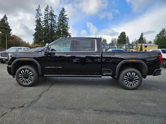2026 GMC Sierra 2500HD Crew Cab, Standard Bed, Denali Ultimate, 4WD