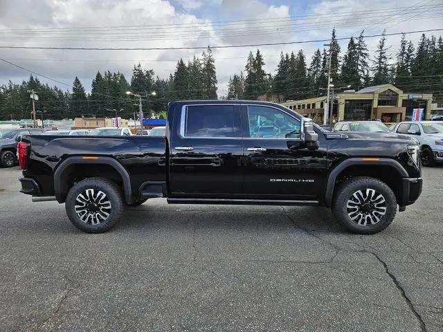 2026 GMC Sierra 2500HD Crew Cab, Standard Bed, Denali Ultimate, 4WD