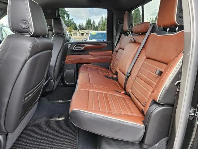 2026 GMC Sierra 2500HD Crew Cab, Standard Bed, Denali Ultimate, 4WD