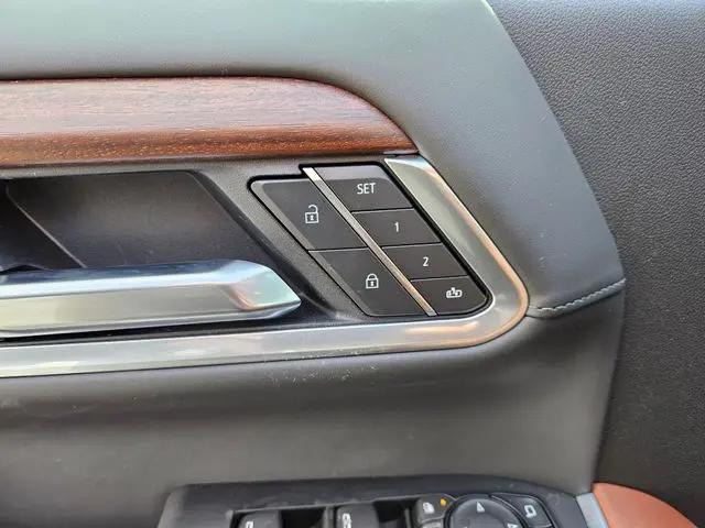 2026 GMC Sierra 2500HD Crew Cab, Standard Bed, Denali Ultimate, 4WD