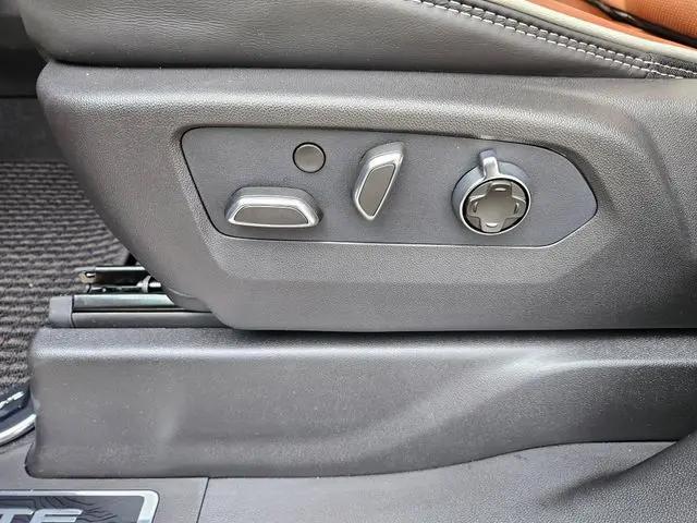 2026 GMC Sierra 2500HD Crew Cab, Standard Bed, Denali Ultimate, 4WD
