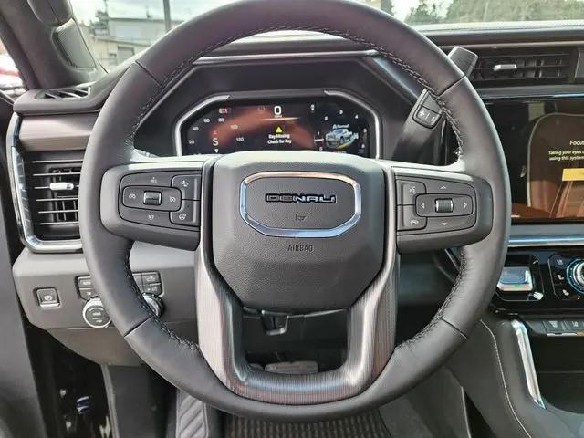 2026 GMC Sierra 2500HD Crew Cab, Standard Bed, Denali Ultimate, 4WD