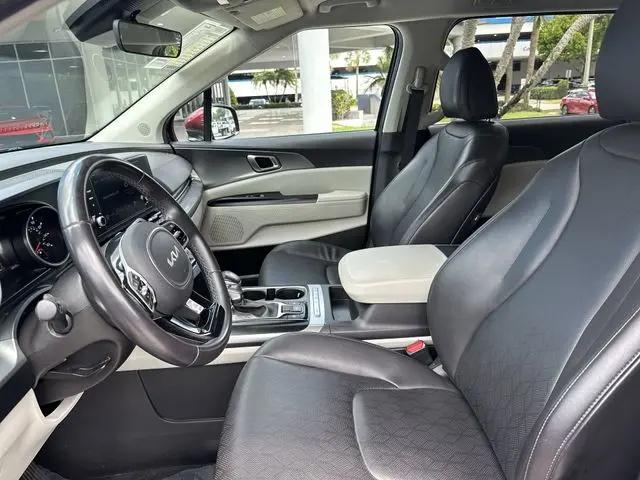 2024 Kia Carnival MPV LX Seat Package