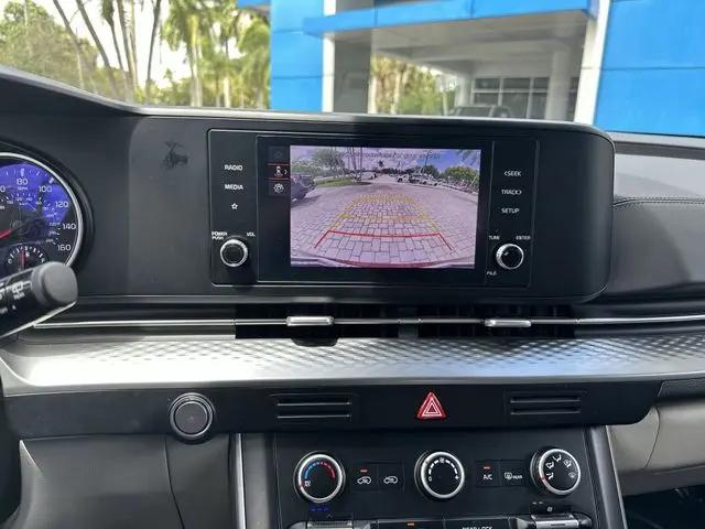 2024 Kia Carnival MPV LX Seat Package