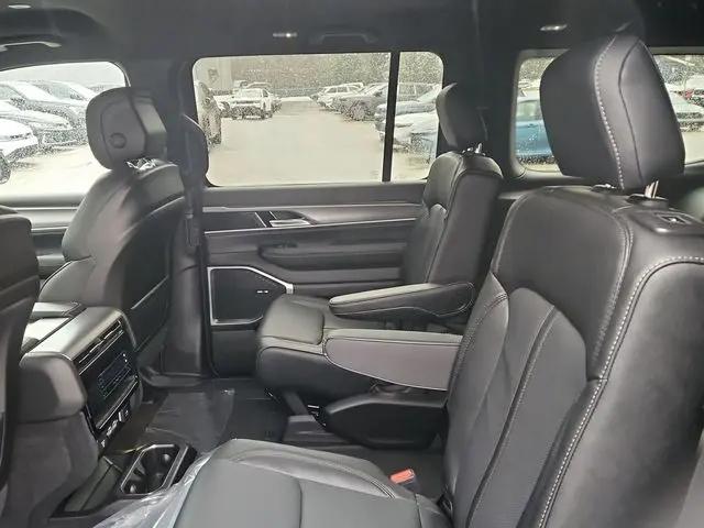 2026 Jeep Grand Wagoneer Limited Altitude 4x4