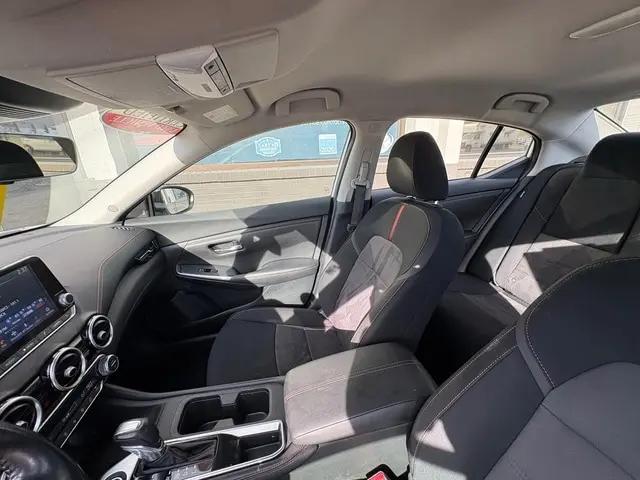 2022 Nissan Sentra SR Xtronic CVT
