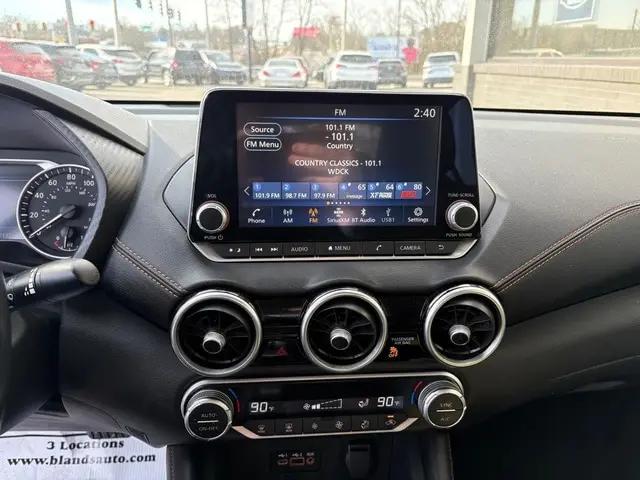2022 Nissan Sentra SR Xtronic CVT