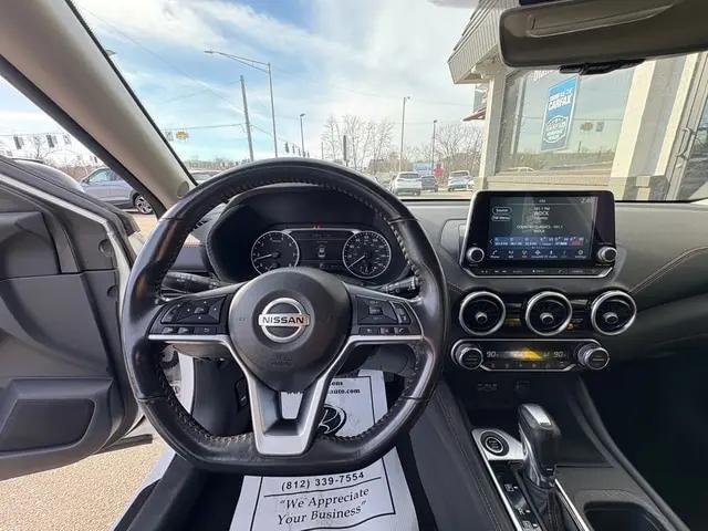 2022 Nissan Sentra SR Xtronic CVT