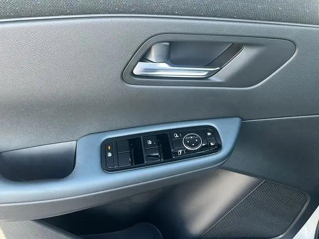 2026 Nissan LEAF SV+