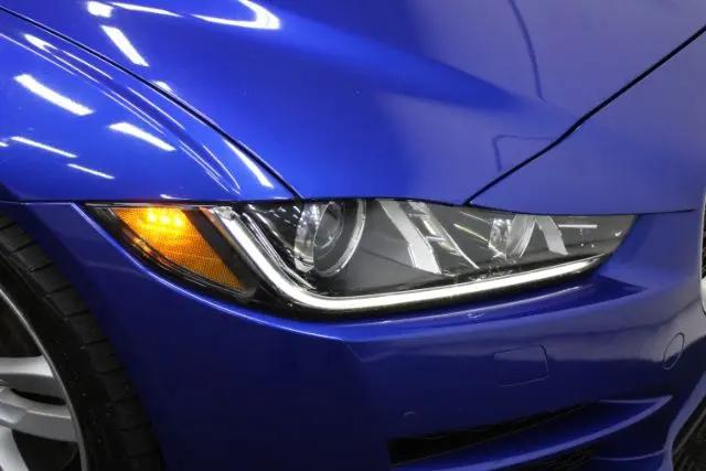 2017 Jaguar XE 35t Premium