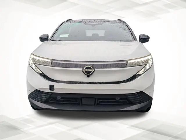 2026 Nissan LEAF PLATINUM+