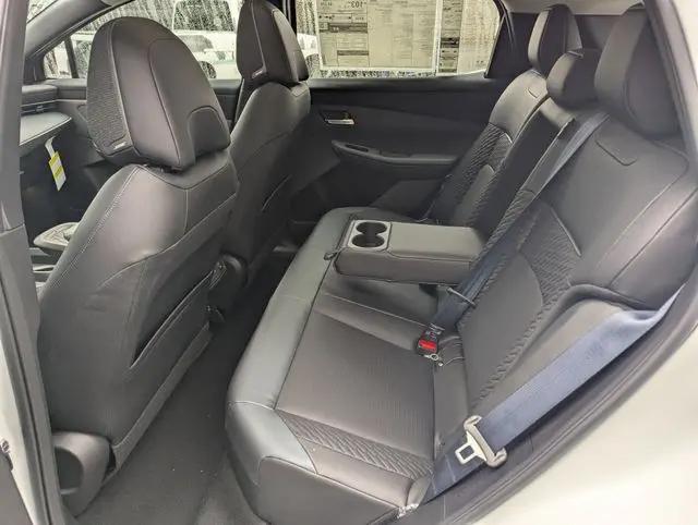 2026 Nissan LEAF PLATINUM+