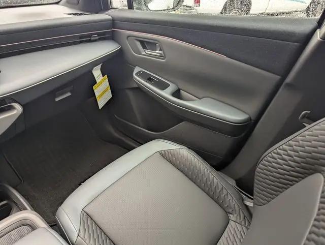 2026 Nissan LEAF PLATINUM+