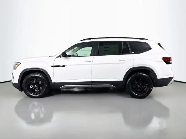 2026 Volkswagen Atlas Peak Edition