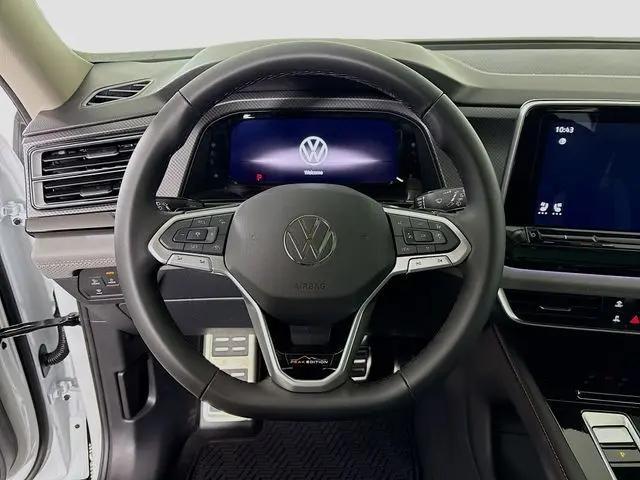 2026 Volkswagen Atlas Peak Edition
