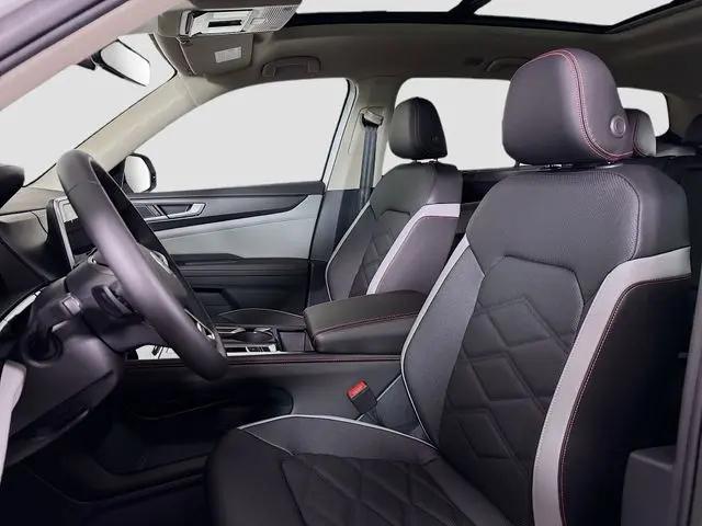 2026 Volkswagen Atlas Peak Edition