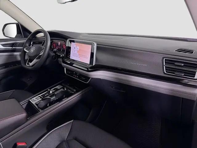 2026 Volkswagen Atlas Peak Edition