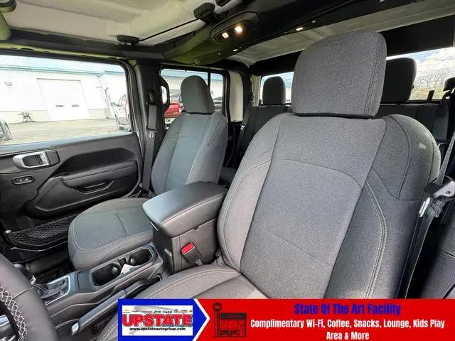 2026 Jeep Gladiator Sport S