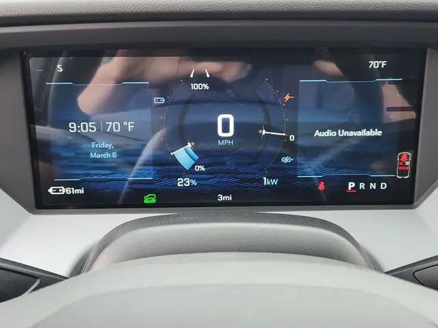 2027 Chevrolet Bolt RS FWD