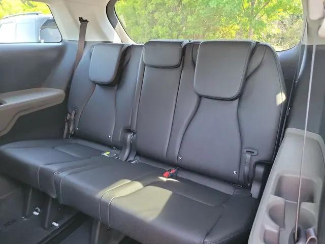 2026 Kia Carnival MPV LXS
