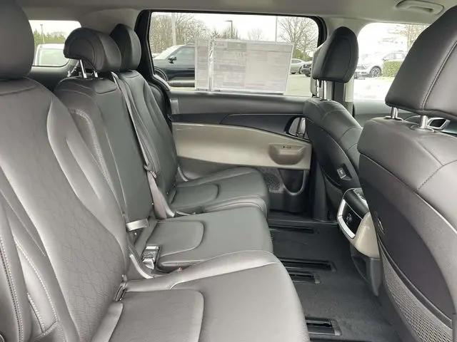 2026 Kia Carnival MPV LXS
